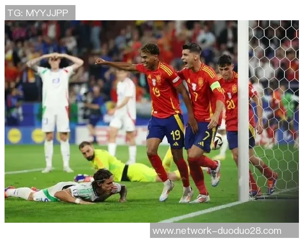 2010年世界杯乌拉圭与法国激战回顾与精彩瞬间分析